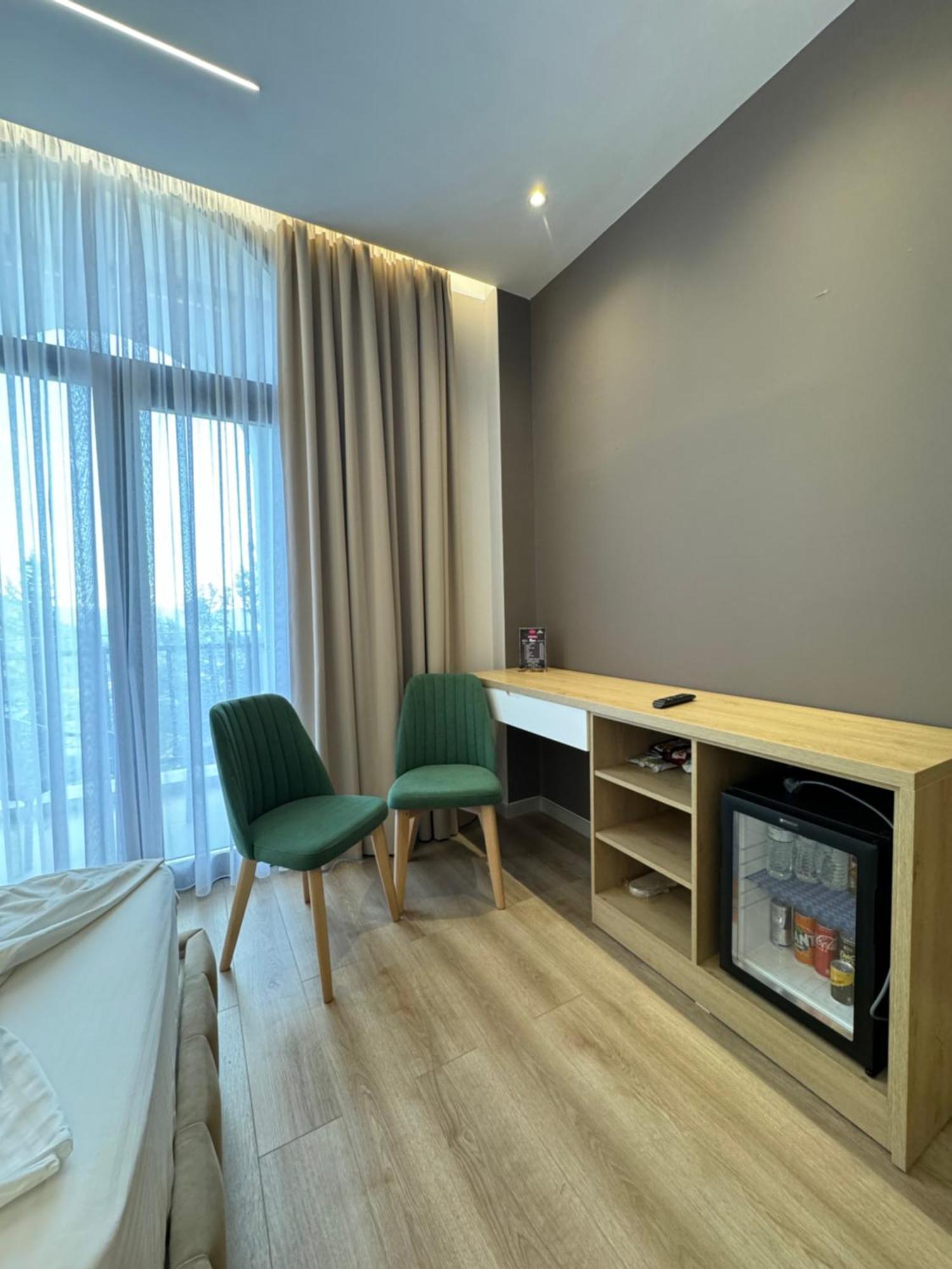 Hotel Panorama & Spa 爱尔巴桑 外观 照片